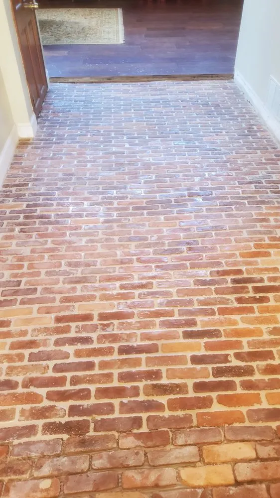 Slide of Gray's Flooring