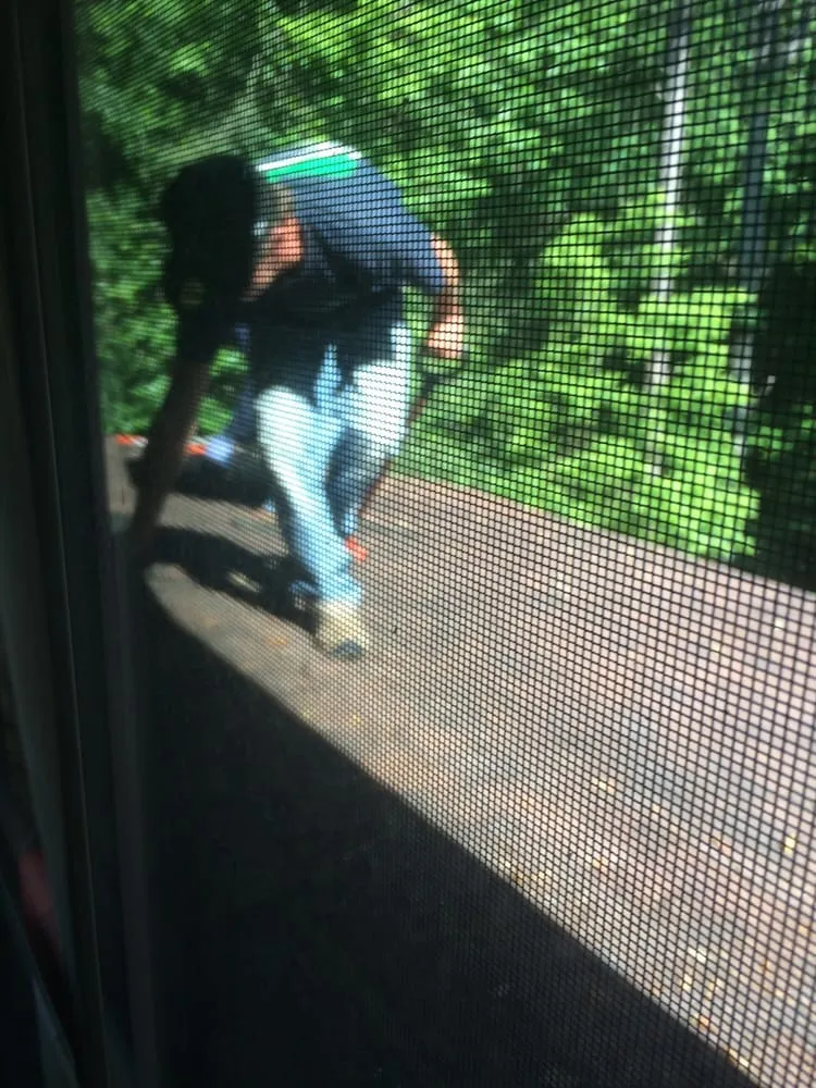 Slide of Gray's Roofing and Tree Service