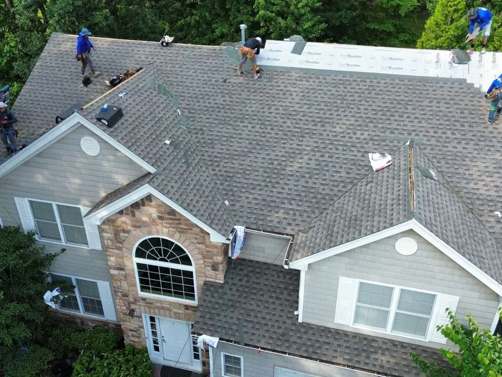 Slide of Grayson Roofing & Chimney