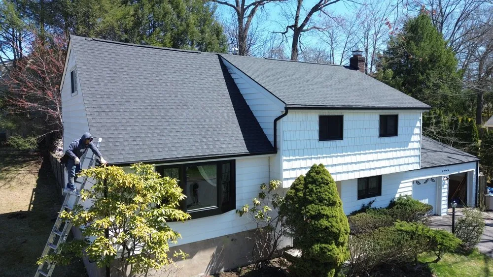Slide of Grayson Roofing & Chimney