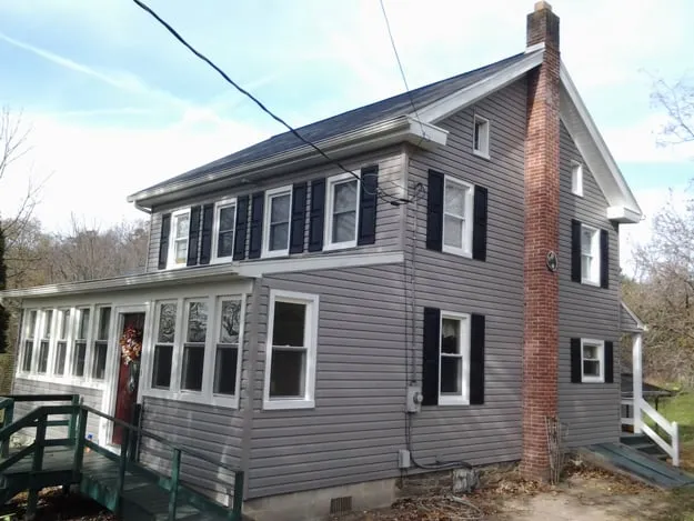 Slide of Graystone Roofing & Siding