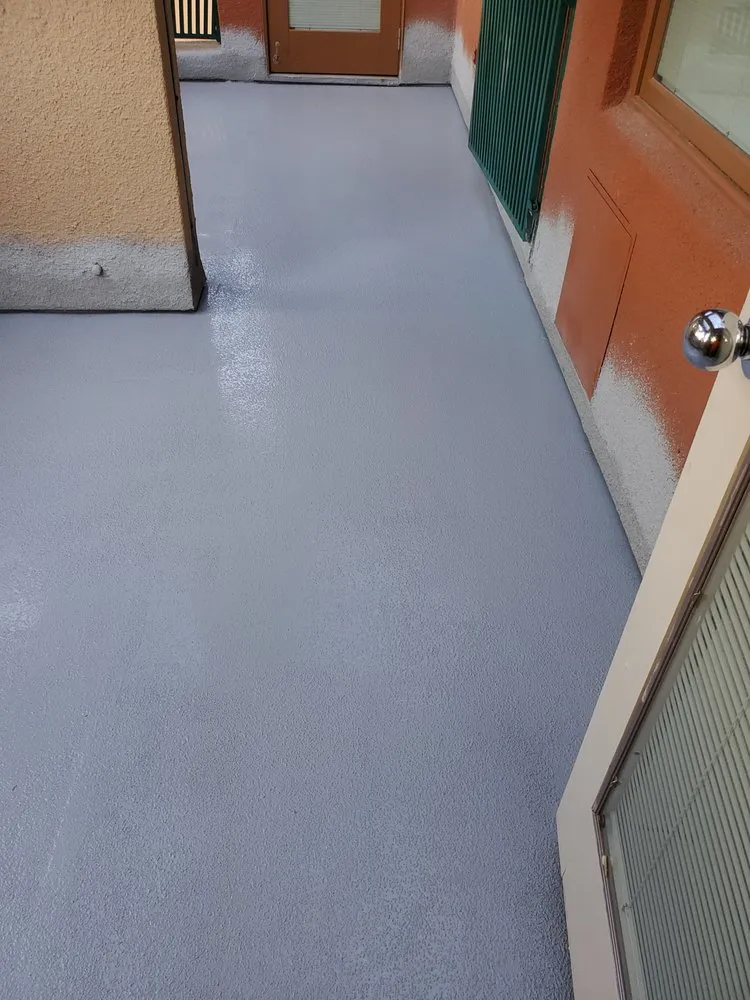 Slide of Grb Roofing