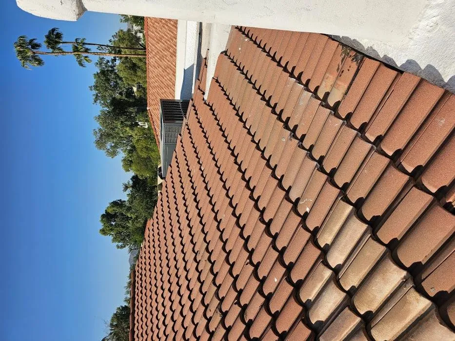 Slide of Grb Roofing