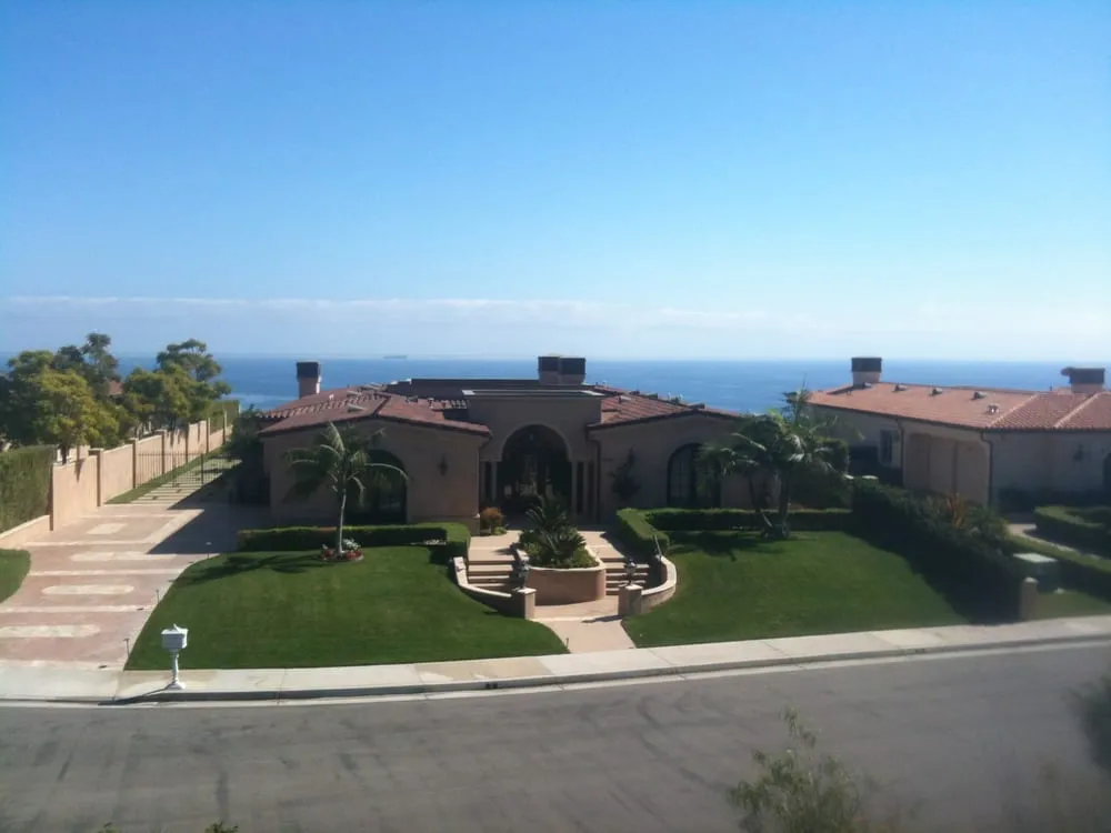 Slide of Great American Roofing