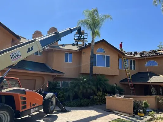 Great Western Roofing Logo