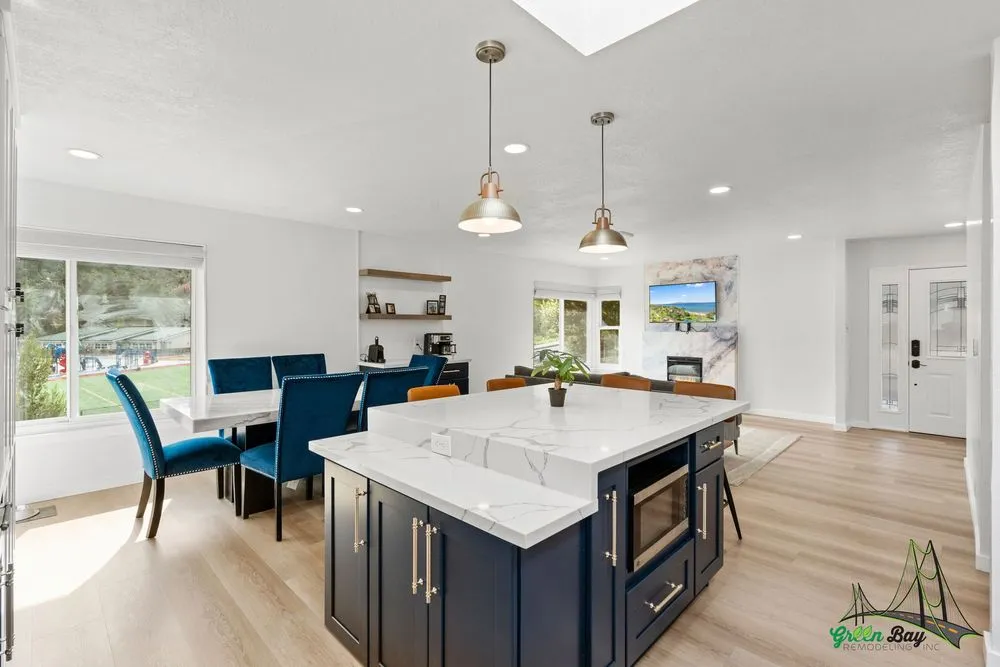 Slide of Green Bay Remodeling