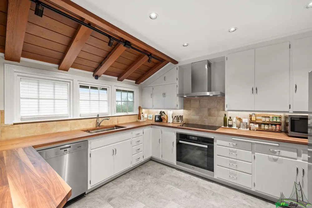 Slide of Green Bay Remodeling