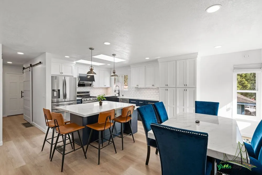 Slide of Green Bay Remodeling