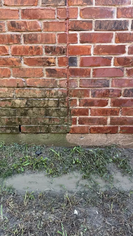 Slide of Green Blast Solutions pressure washing