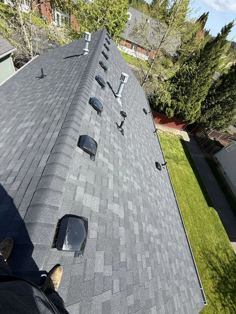 Slide of Green City Roofing