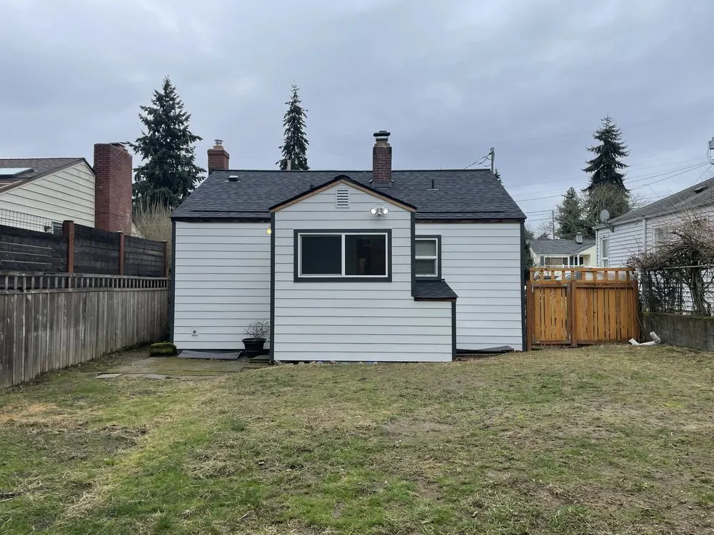 Slide of Green City Window Door & Siding