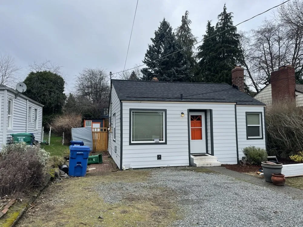 Slide of Green City Window Door & Siding