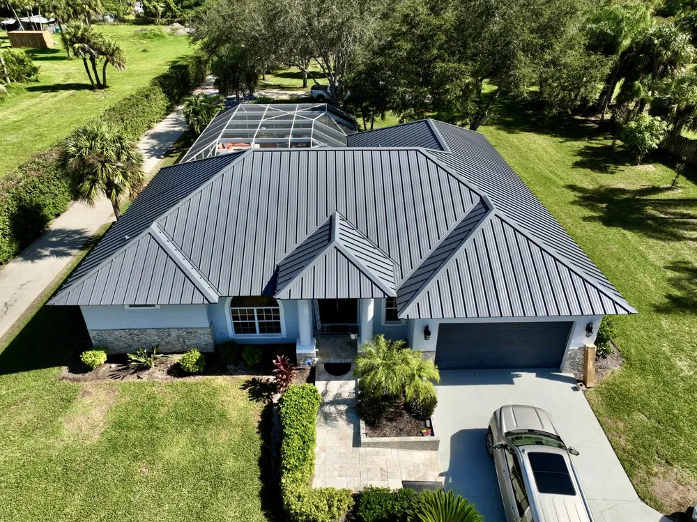 Slide of Green Coast Roofing and Solar