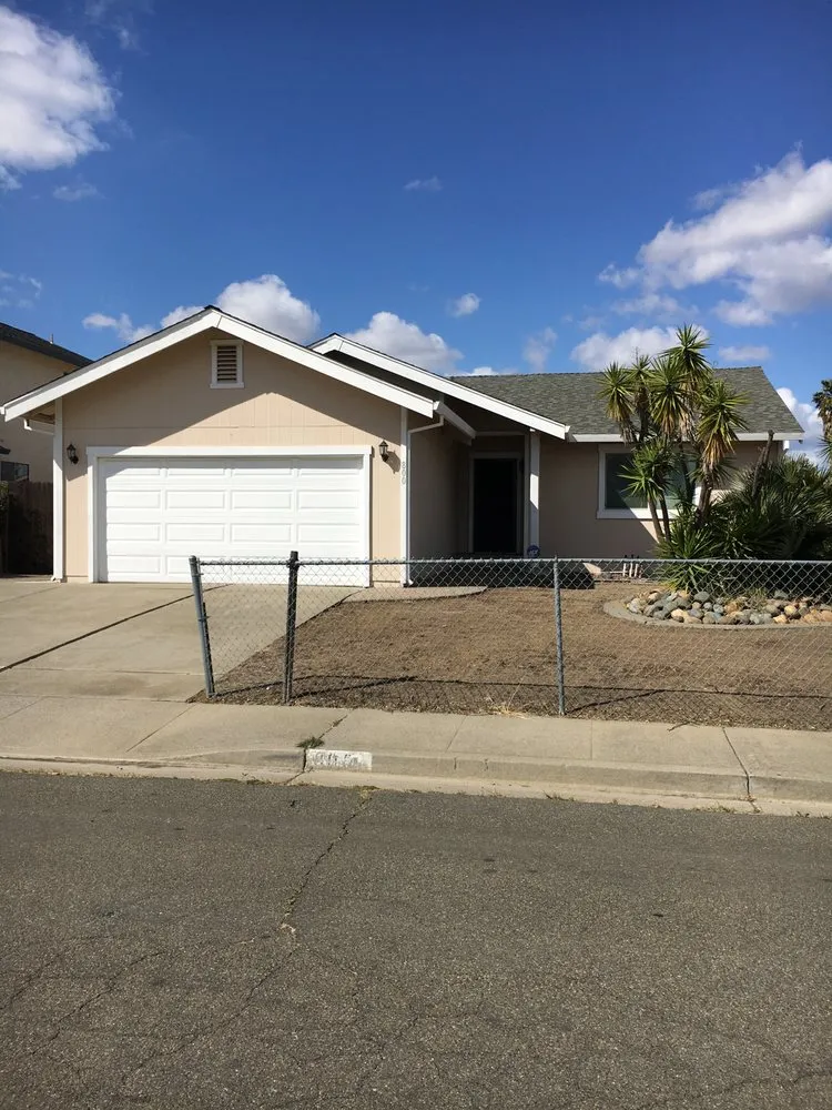 Slide of Green Country Roofing