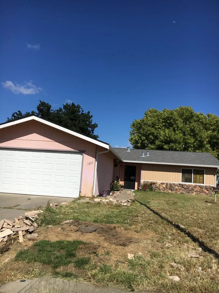 Slide of Green Country Roofing