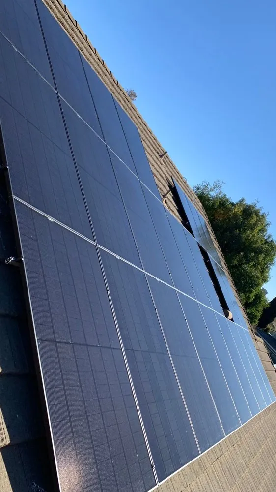 Slide of Green Day Power