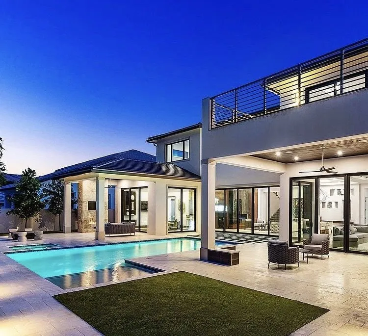 Slide of Green Eco Solutions