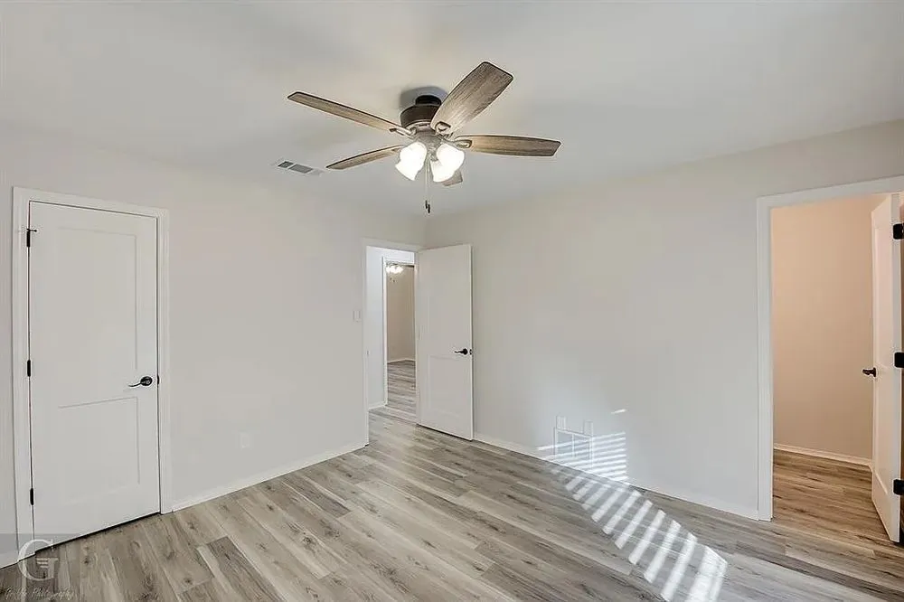 Slide of Green Hammer