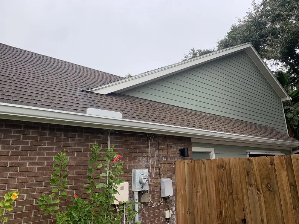 Slide of Green Leaf Roofing