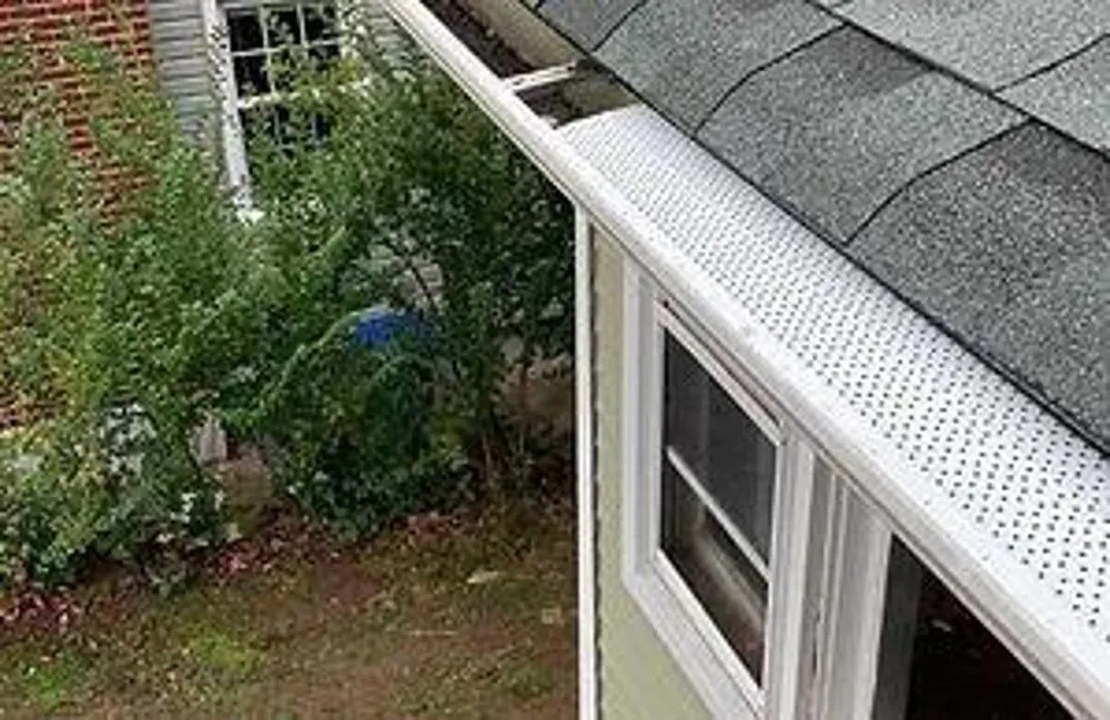 Slide of Green Leaf Roofing