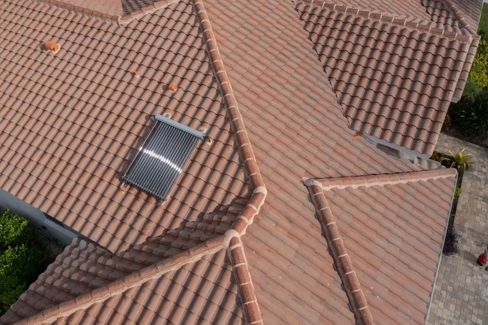 Slide of Green Leaf Roofing