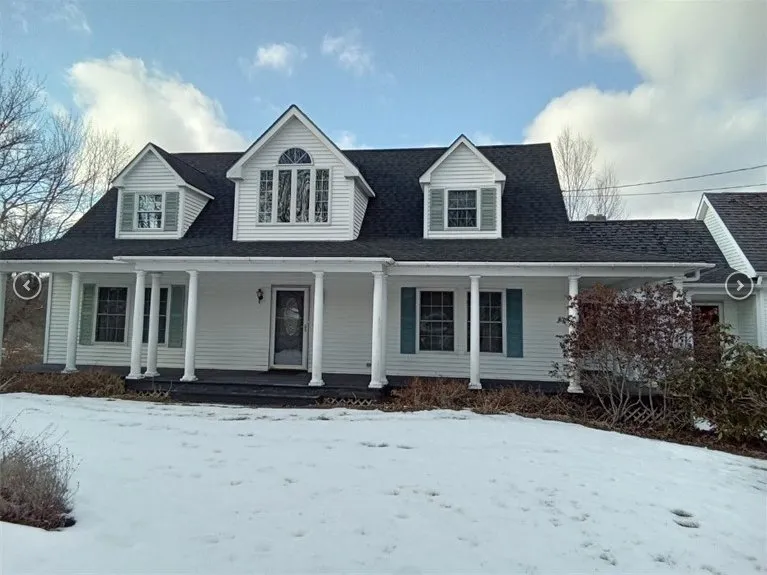 Slide of Green Leaf Roofing