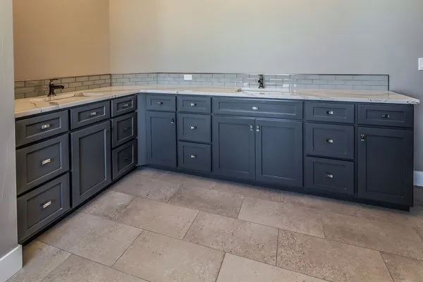 Slide of Green Light Construction