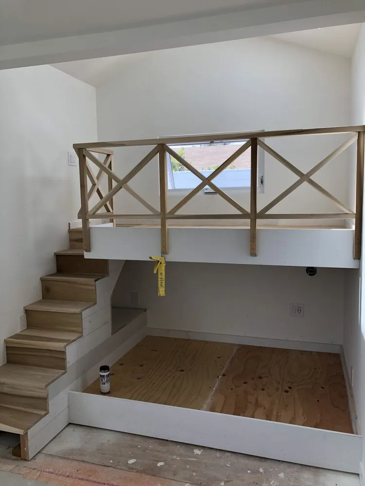 Slide of Green Oak Builders