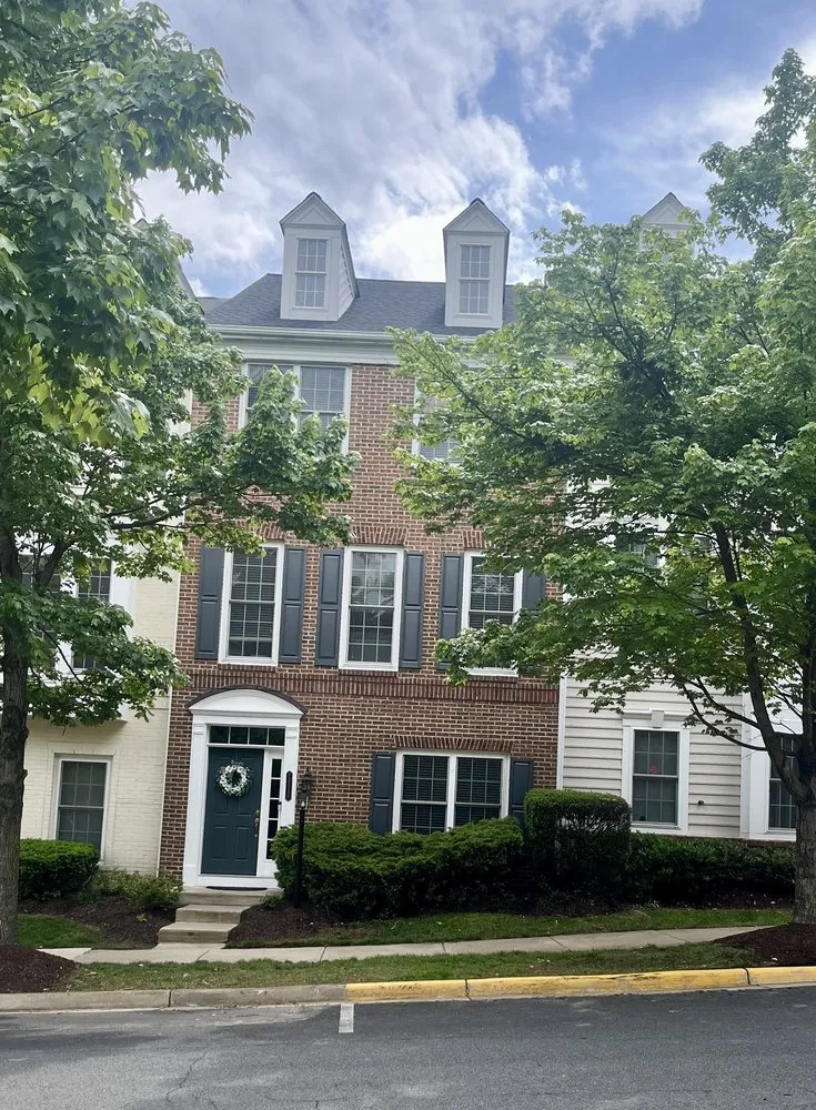 Slide of Green Oak Exteriors