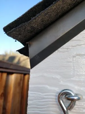 Green Tech Roofing Logo