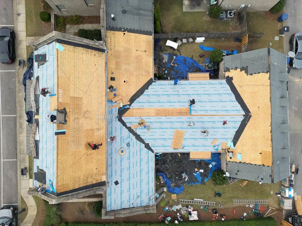 Slide of Green Valley Roofing & Construction