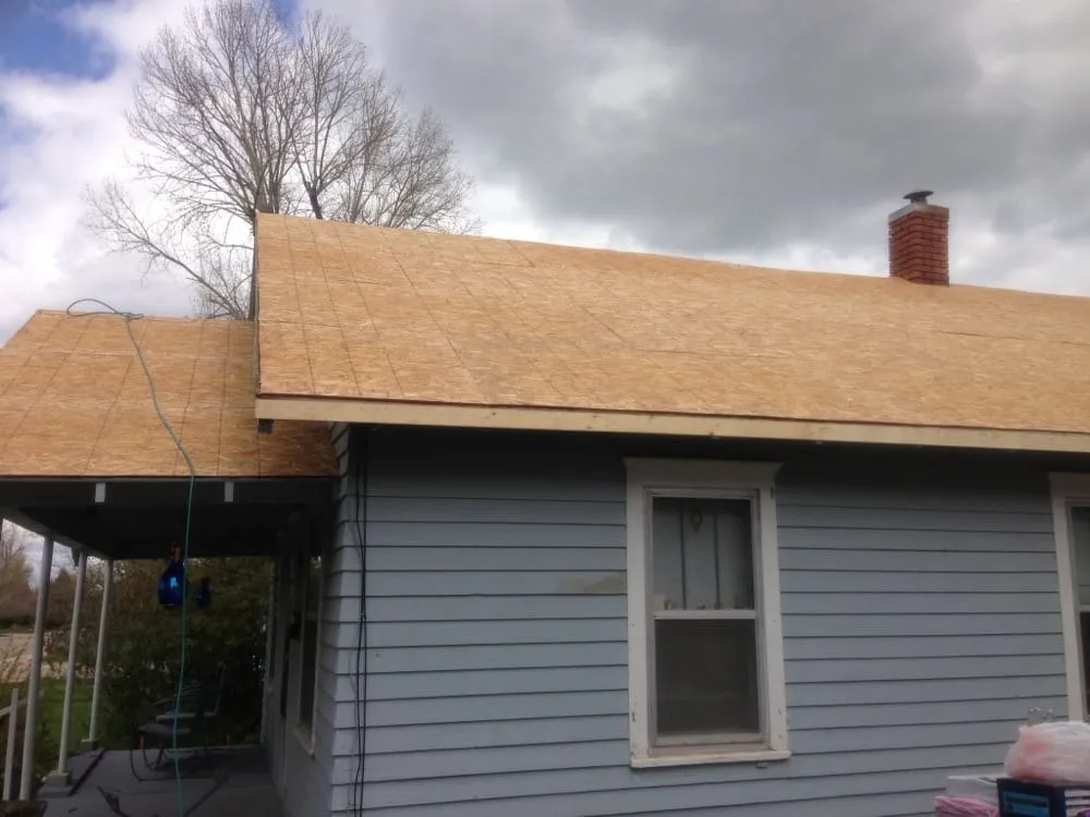 Slide of Green Vista Roofing