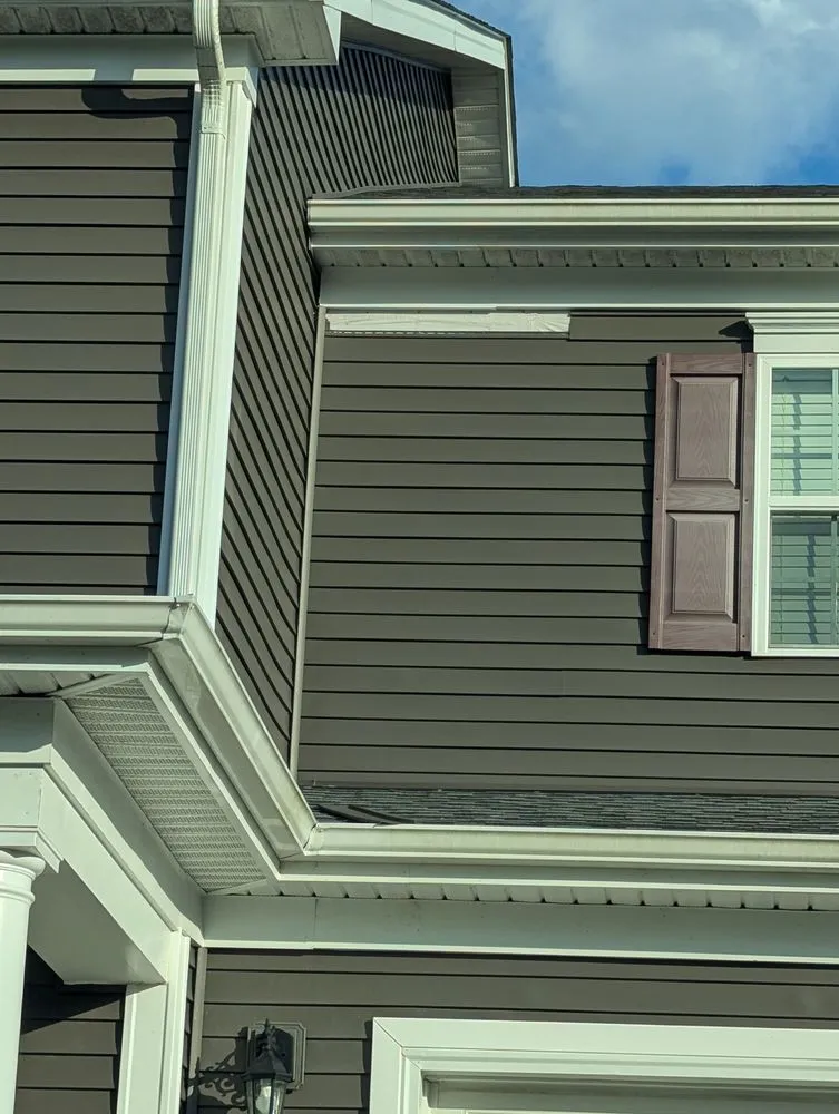 Slide of Greenbrier Vinyl & Gutter