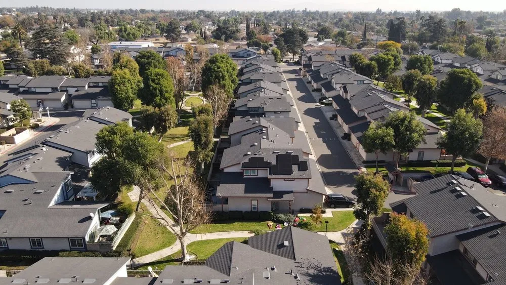 Slide of GreenCal Construction