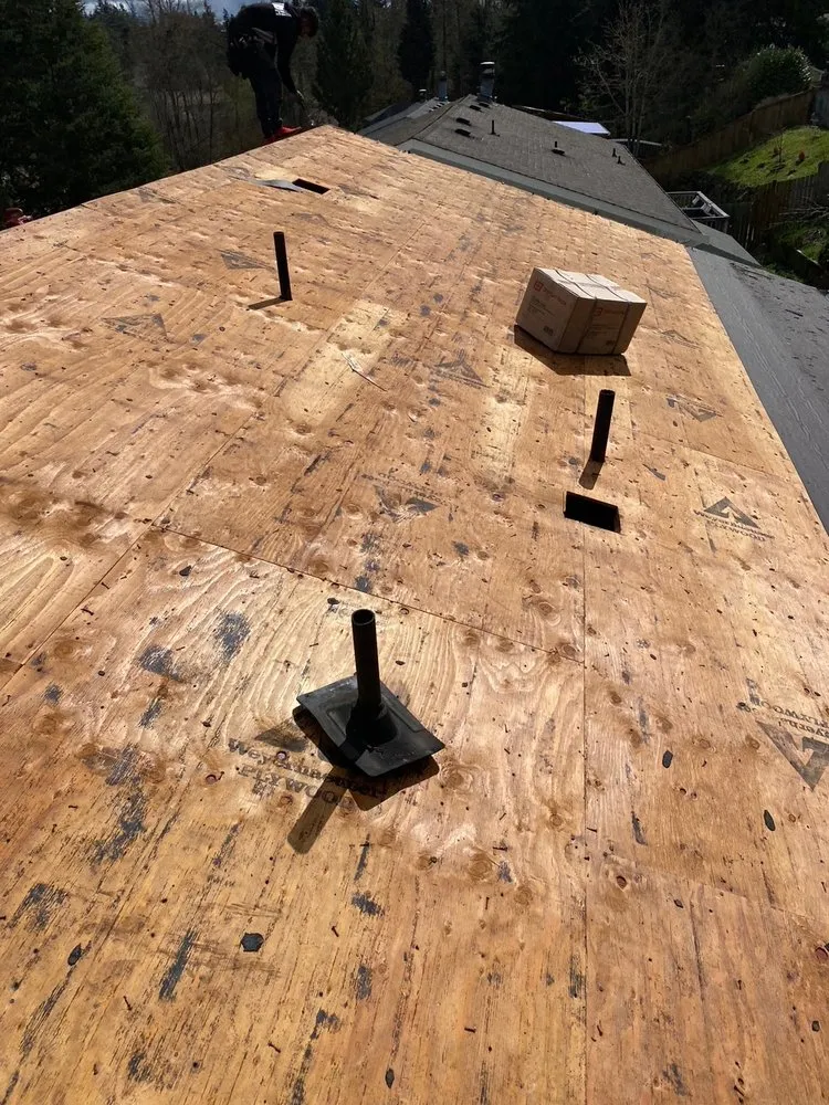 Slide of GreenCity Roofing & Siding