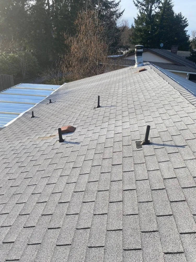 Slide of GreenCity Roofing & Siding