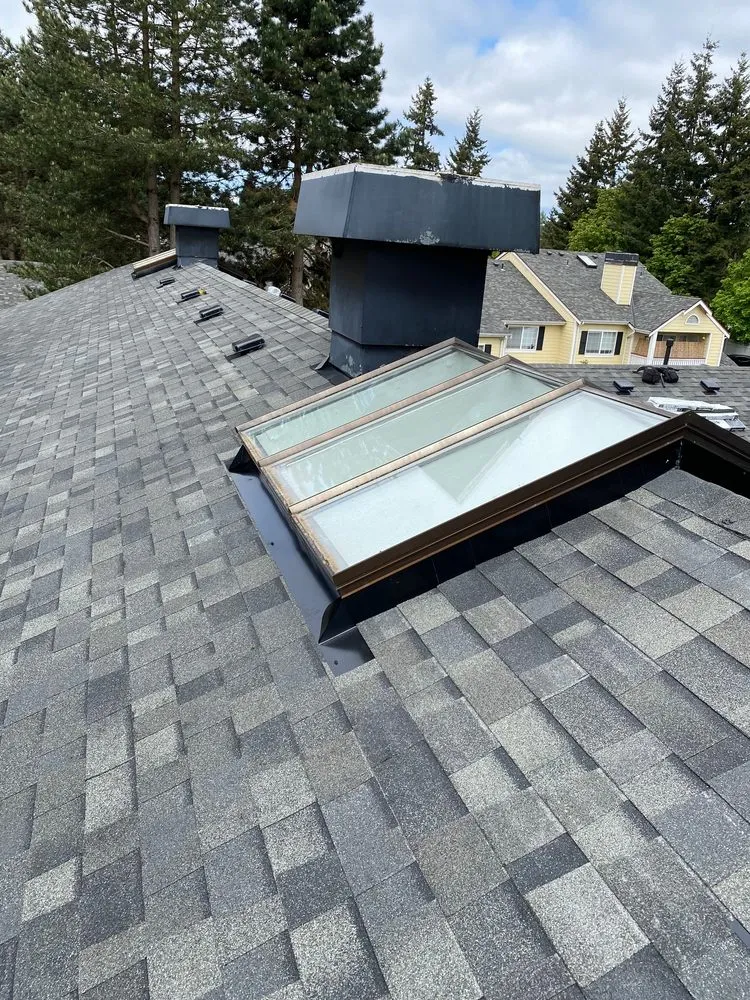 Slide of GreenCity Roofing & Siding