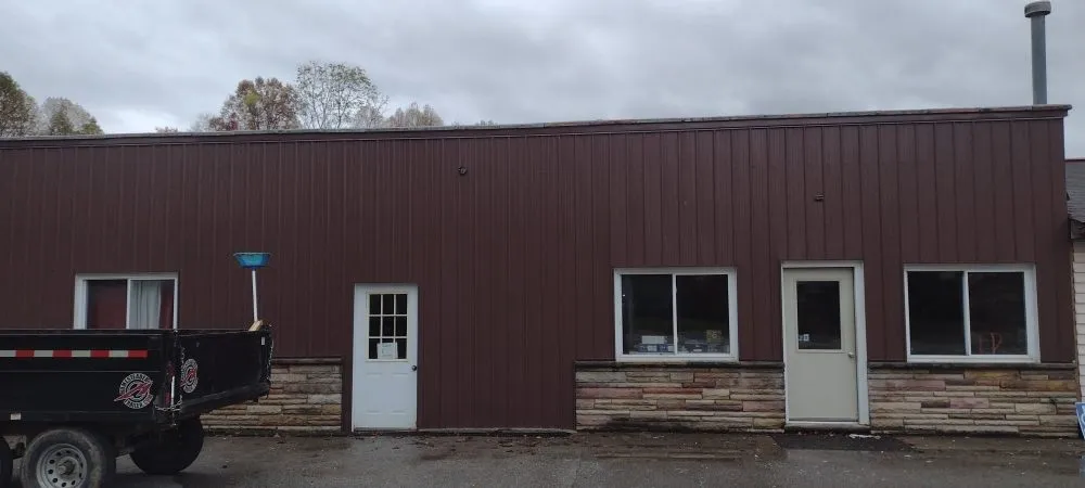 Top-rated roof replacement in Rock Cave, WV - GreenDay Construction