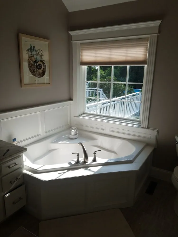 Slide of Greenhill's Home Improvment