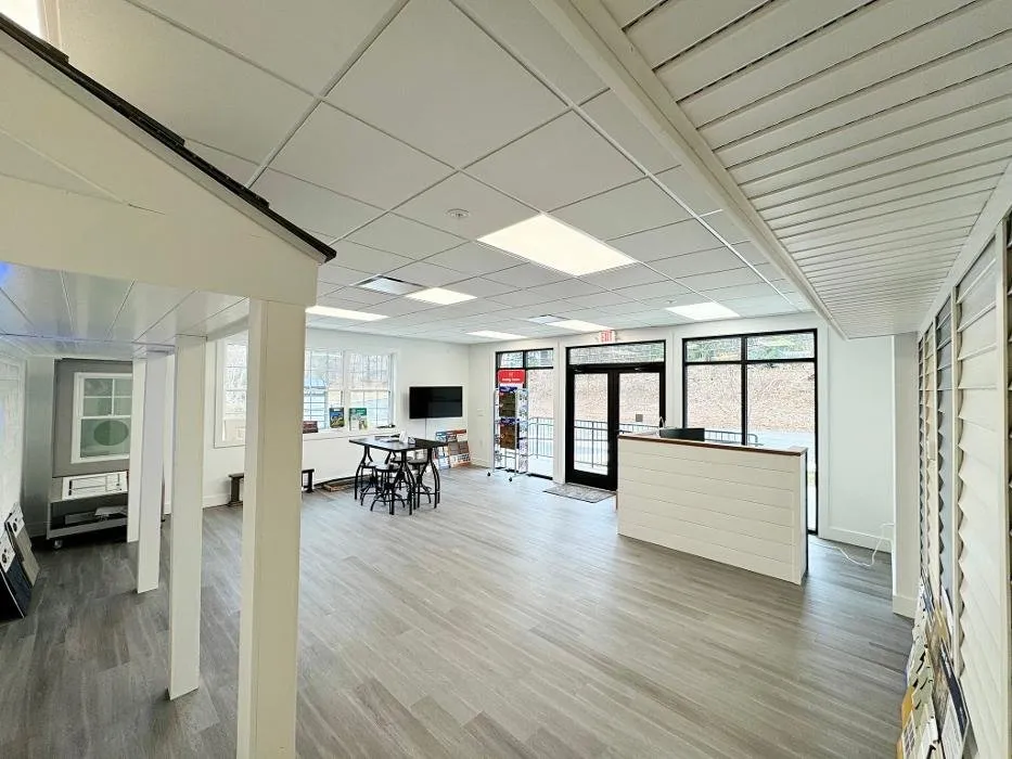 Slide of Greenland Construction Services