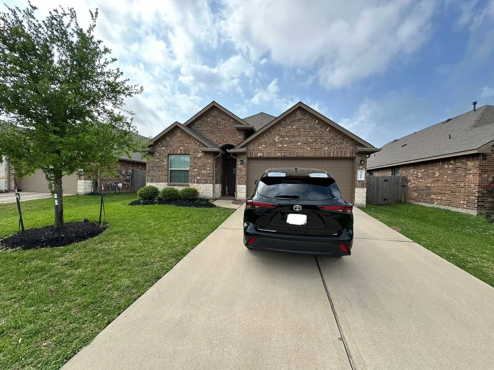 Slide of GreenLight Roofing