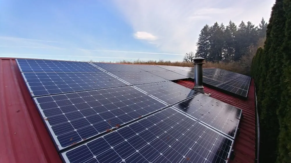 Slide of Greenlight Solar & Roofing