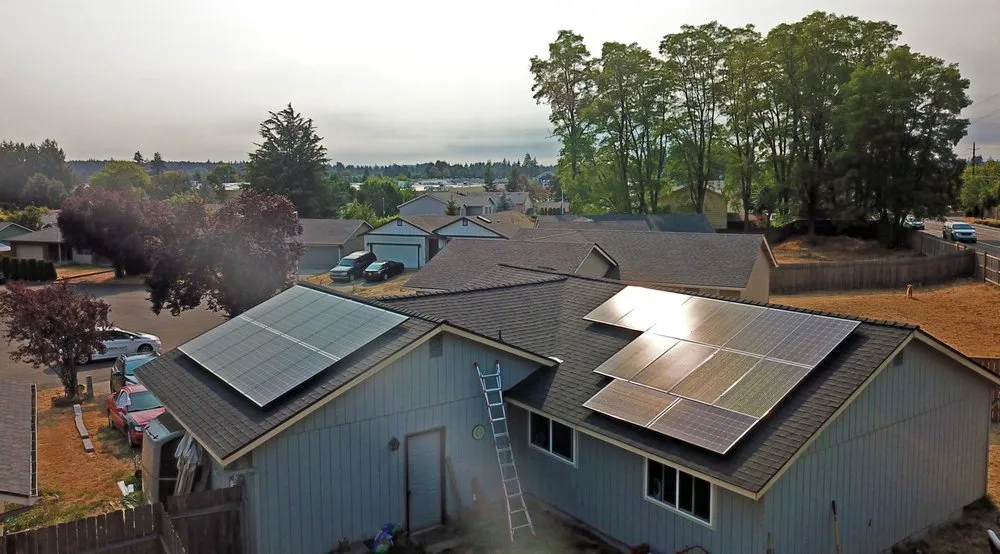 Slide of Greenlight Solar & Roofing