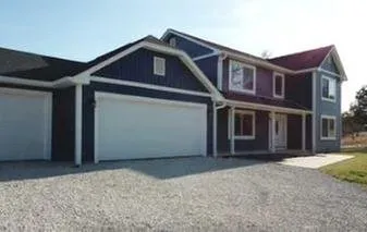 Slide of Greenstreet Contracting & Restoration