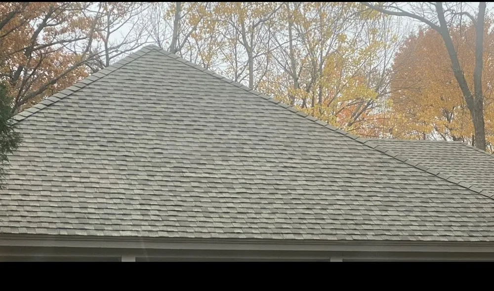 Slide of Greey Construction