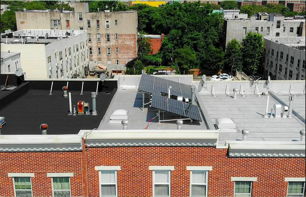 Slide of Greg Landess