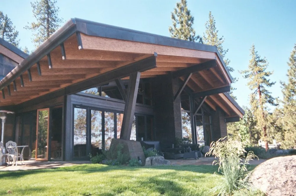Trusted roof repair experts serving Homewood, CA - Greg Locarnini Custom Carpentry