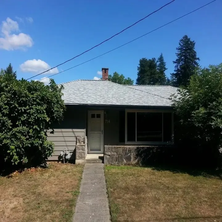 Slide of Gregg Roofing