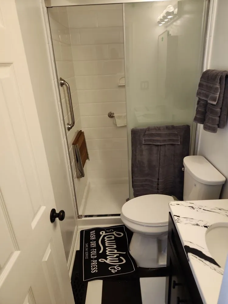 Slide of Grellis Construction