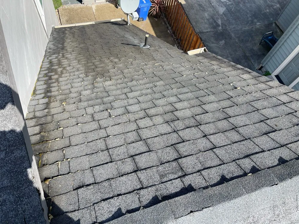 Slide of Gresham Roof Cleaning